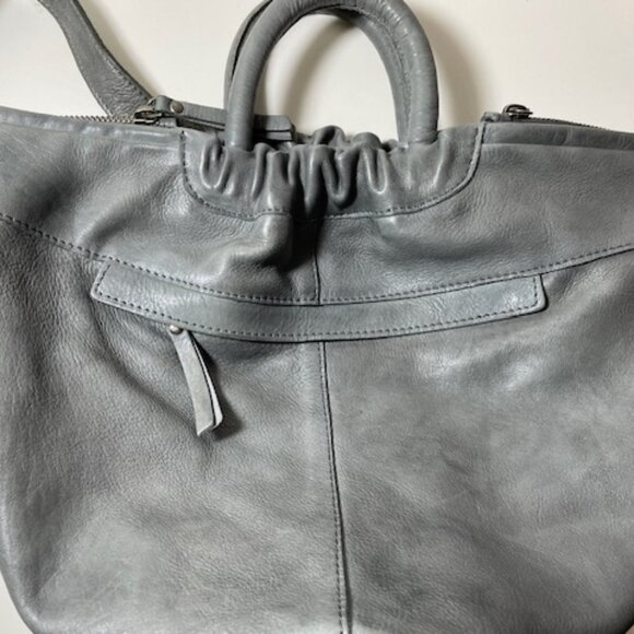 Latico Leathers Ramble Tote/Crossbody Charcoal Like New! - Picture 8 of 11